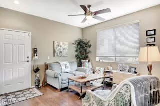 Photo #6: 6318977 Listing 