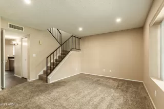 Photo #5: 6319063 Listing