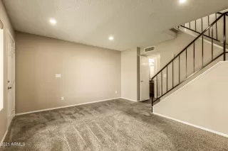 Photo #6: 6319063 Listing