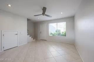 Photo #3: 6319079 Listing 