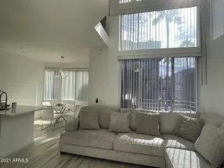 Photo #5: 6319140 Listing