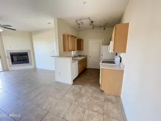 Photo #5: 6319157 Listing 