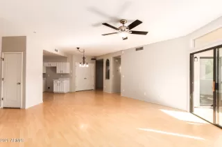 Photo #3: 6319187 Listing 