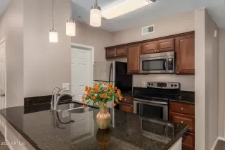 Photo #2: 6319325 Listing