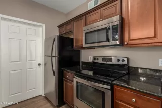 Photo #3: 6319325 Listing