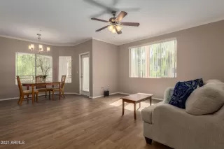 Photo #6: 6319325 Listing