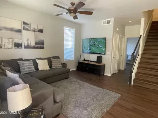 Photo #1: 6319412 Listing 