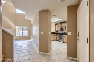 Photo #3: 6319549 Listing