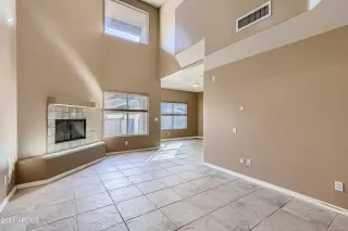 Photo #5: 6319549 Listing