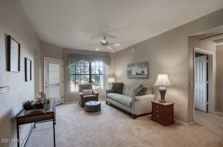 Photo #6: 6319636 Listing