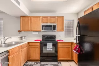 Photo #3: 6319724 Listing