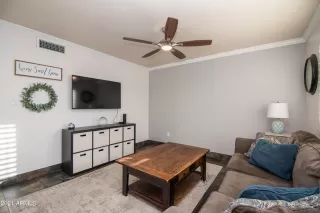 Photo #3: 6319817 Listing