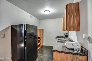 Photo #4: 6320062 Listing