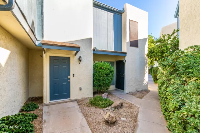 MLS: 6320205 Condo For Sale