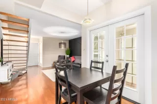 Photo #6: 6320205 Listing