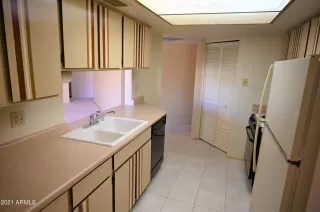 Photo #4: 6320284 Listing