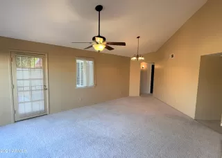 Photo #6: 6320284 Listing