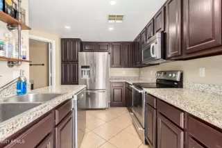 Photo #5: 6320291 Listing 