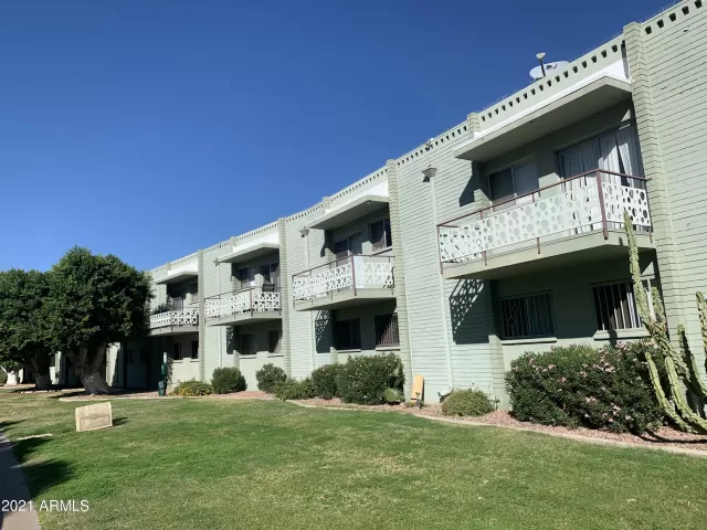 MLS: 6320318 Condo For Sale