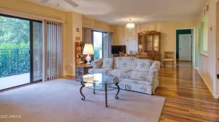 Photo #3: 6320425 Listing