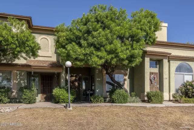 MLS: 6320465 Condo For Sale