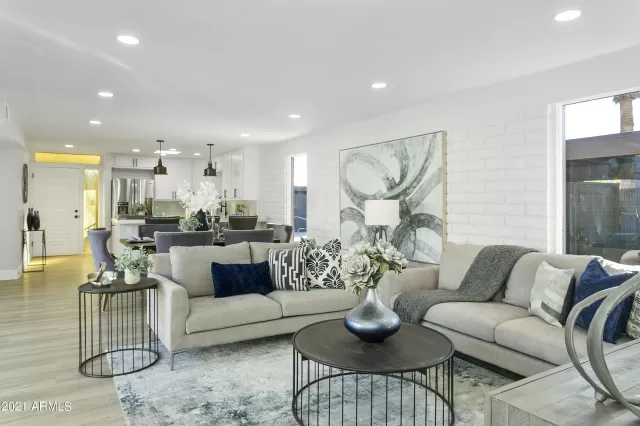 MLS: 6320529 Condo For Sale