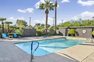 Photo #4: 6320529 Listing