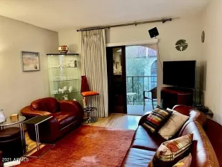 Photo #4: 6320693 Listing 