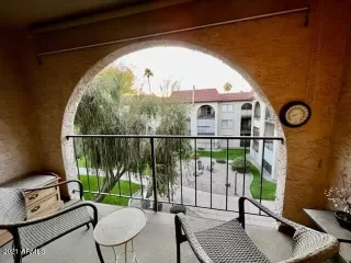 Photo #5: 6320693 Listing 