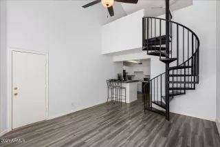 Photo #5: 6320697 Listing