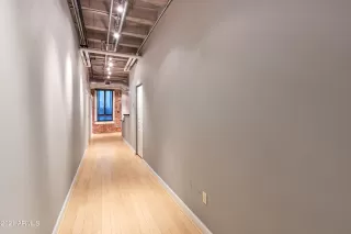 Photo #6: 6320745 Listing