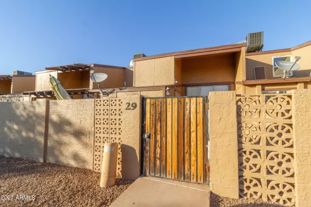 MLS: 6320846 Condo For Sale