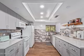 Photo #6: 6320926 Listing 