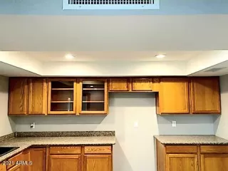 Photo #3: 6321190 Listing 