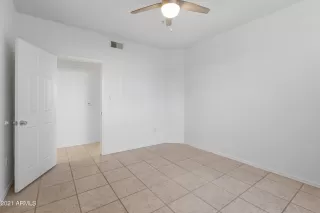 Photo #5: 6321211 Listing