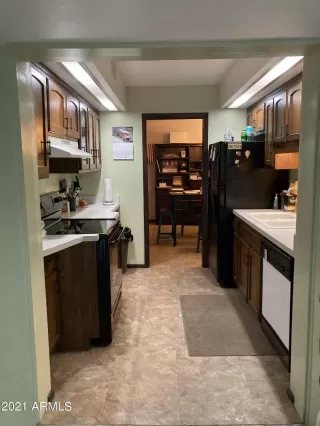 Photo #6: 6321221 Listing