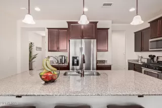 Photo #3: 6321312 Listing