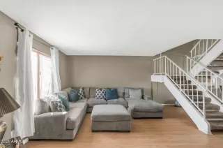 Photo #2: 6321410 Listing