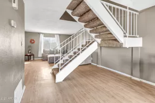 Photo #4: 6321410 Listing