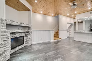 Photo #2: 6321811 Listing 