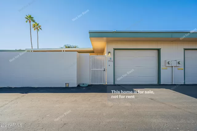 MLS: 6321817 Condo For Sale