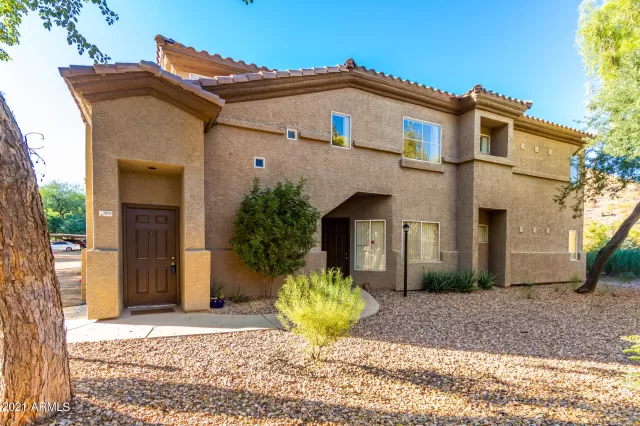 MLS: 6321978 Condo For Sale