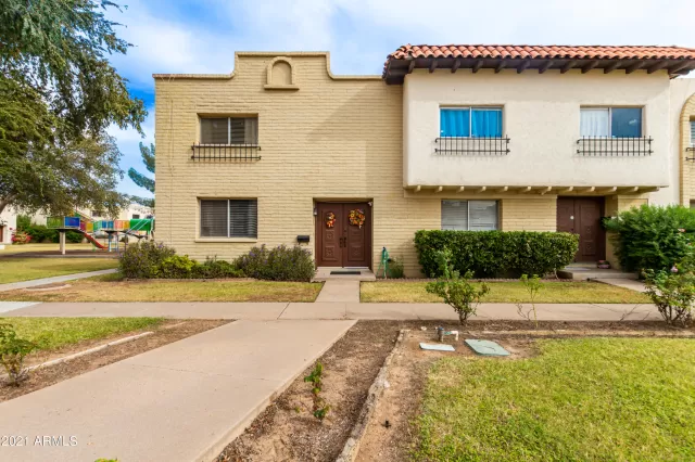 MLS: 6322025 Condo For Sale