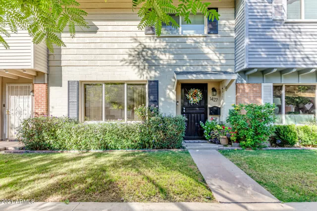 MLS: 6322062 Condo For Sale