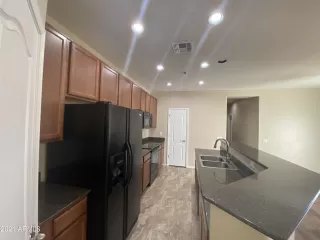 Photo #5: 6322345 Listing 