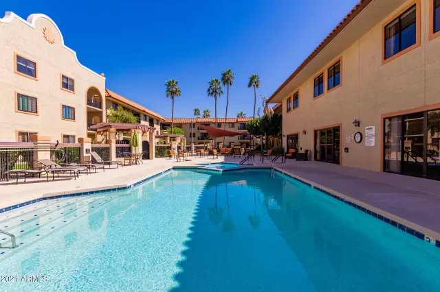 MLS: 6322408 Condo For Sale