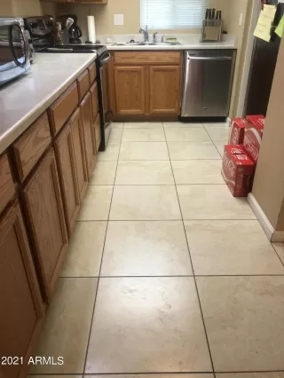 Photo #4: 6322449 Listing