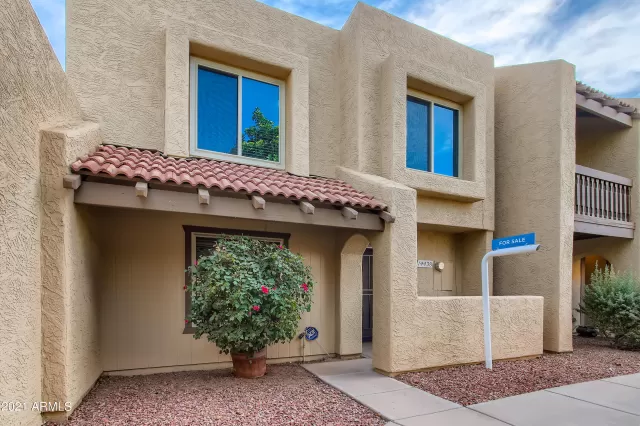 MLS: 6322556 Condo For Sale