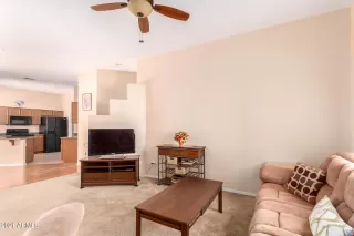 Photo #4: 6322694 Listing