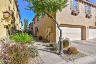 Photo #2: 6322734 Listing